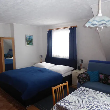 Rumrich Apartment *